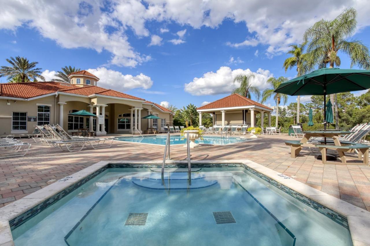 Palm Key Villa 7 Bed On Emerald Island Resort Киссимми Экстерьер фото